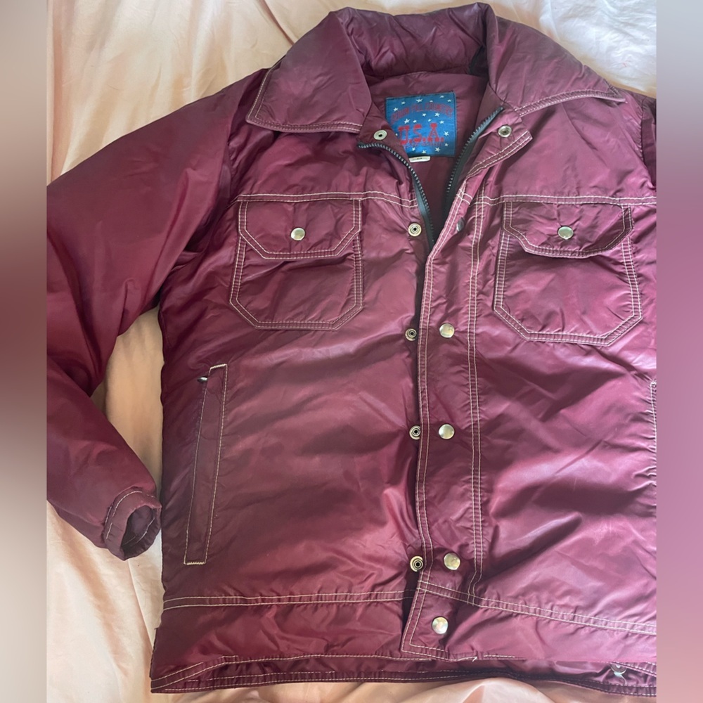 mens vintage down coat medium Down Fill Country USA warm‎ winter maroon